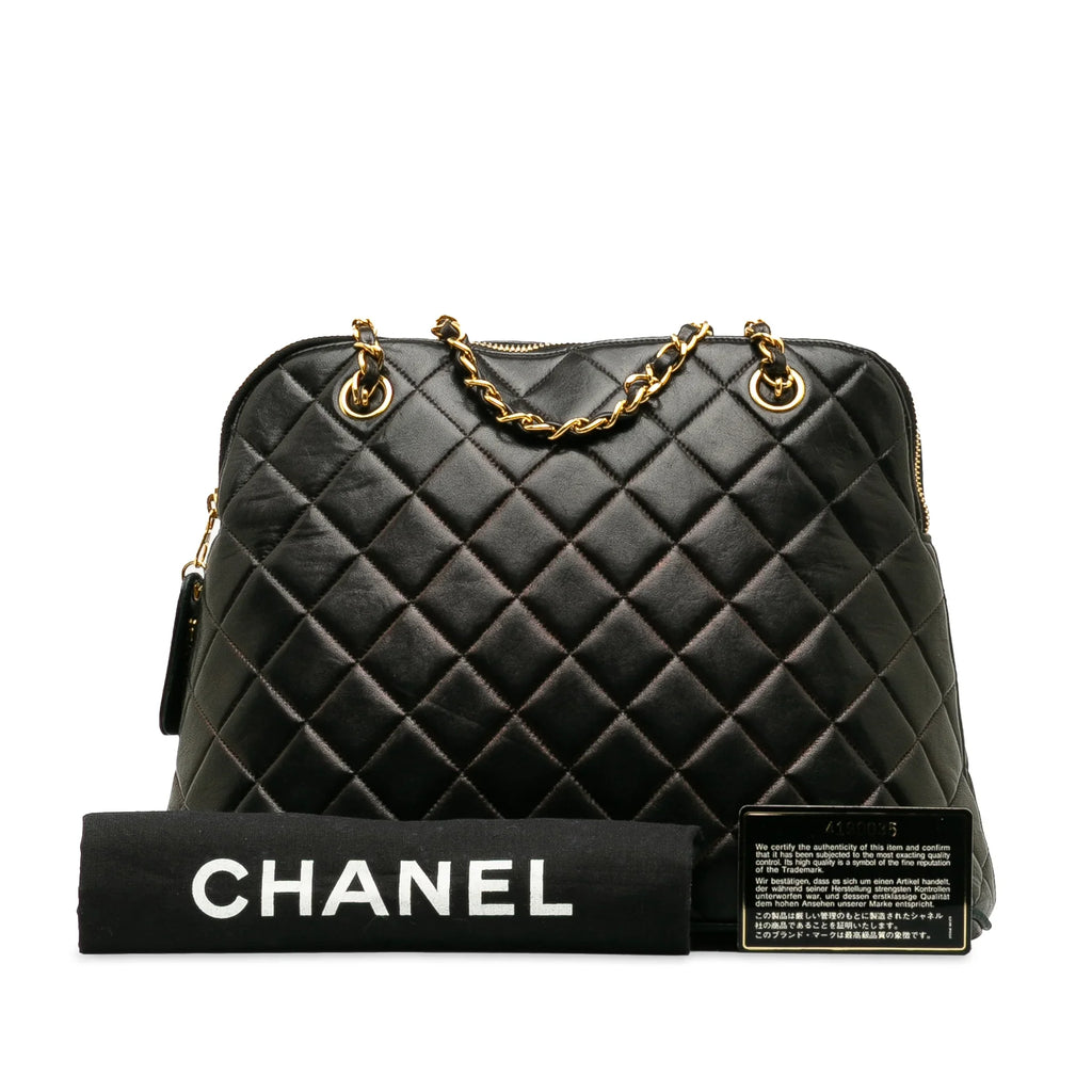 Pre-Owned Authenticated Chanel Quilted Lambskin Dome Shoulder Bag Leather Black Unisex (Good)