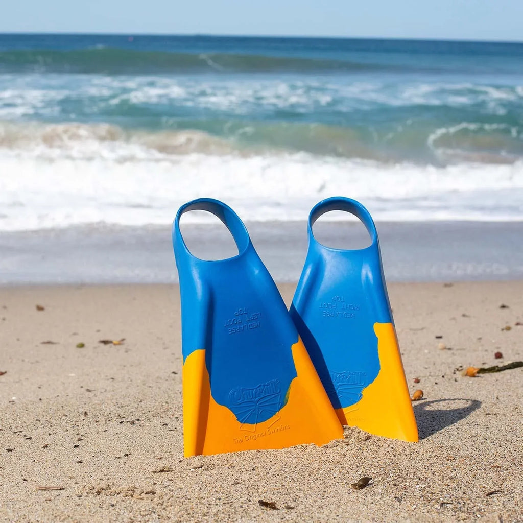 Makapuu Floating Fins | Comfortable Fit Fin Flippers | Patented Dolphin Tail Swimfins For And Performance | Made Of 100% Natural Gum Rubber | Swimming, Diving, Surfing, Bodyboarding
