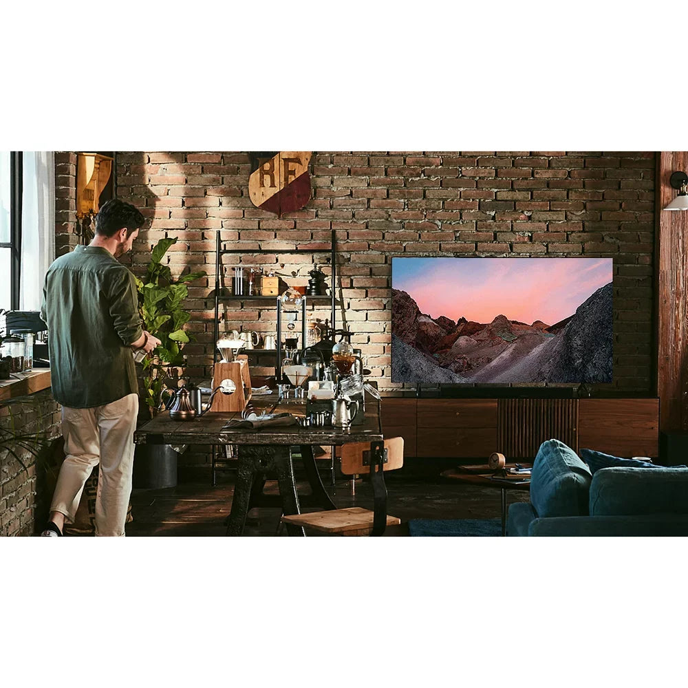 Samsung UN58TU7000 58-inch 4K Ultra HD Smart LED TV (2020 Model) Bundle with 31-in Sound bar+Wall Mount+Tech Smart USA TV Essentials 2020 & Surge Adapter (UN58TU7000FXZA 58TU7000 58" TV)