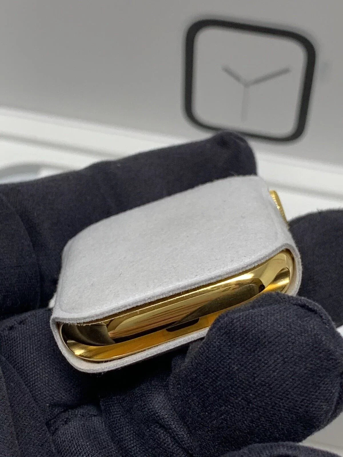 24K Gold Plated 44MM iWatch SERIES 5 Gold Link Band Diamond Rhinestones LTE