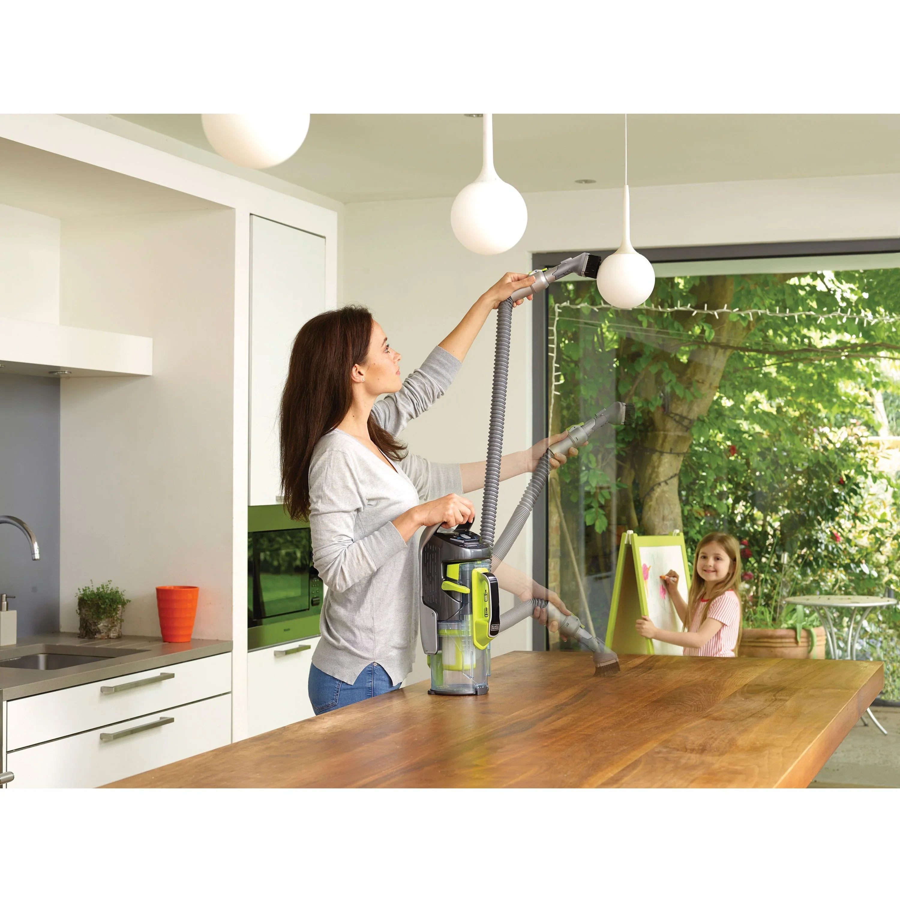 Black & Decker HCUA525JA Cordless 2in1 Anti-Allergen Vacuum