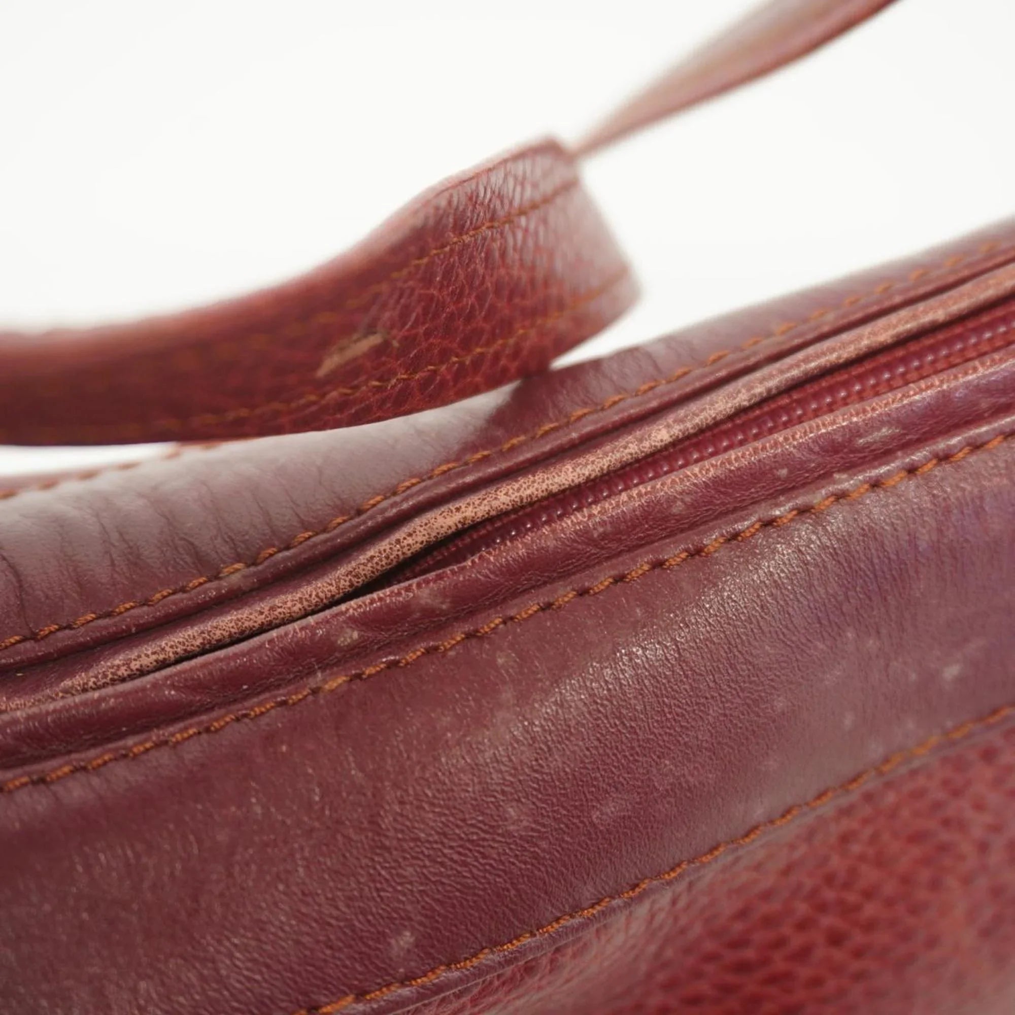 Pre-Owned Cartier Shoulder Bag Must Leather Red Ladies (Good)