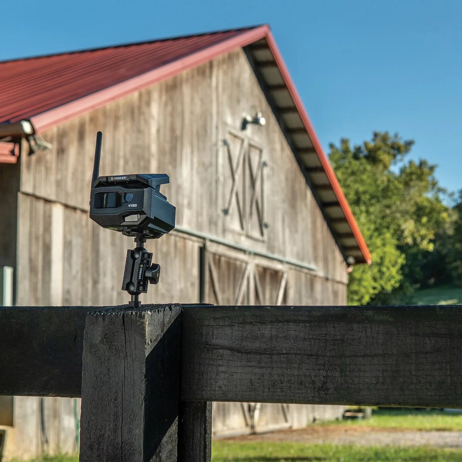 VOSKER 1202 V150 Solar-Powered LTE Cellular Outdoor Security Camera (US Nation Wide Network)