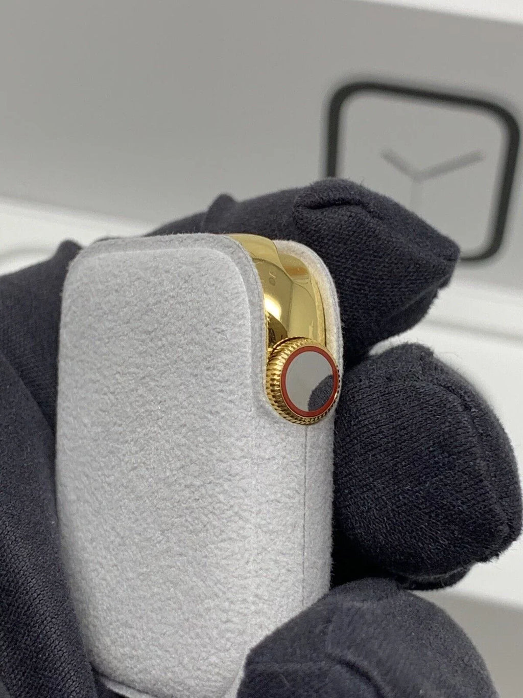 24K Gold Plated 44MM iWatch SERIES 5 Gold Link Band Diamond Rhinestones LTE